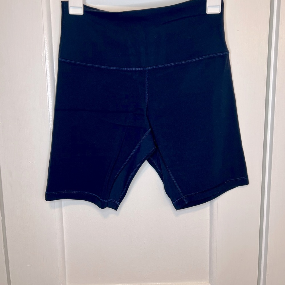 Lululemon Align High-Rise short